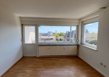 ++ 2 Balkone mit weitem Blick über Kamp-Lintfort ++, 47475 Kamp-Lintfort, Wohnung