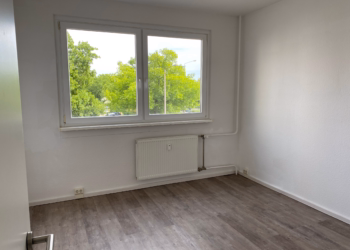 3 Zimmerwohnung mit Balkon, 06122 Halle (Saale), Wohnung