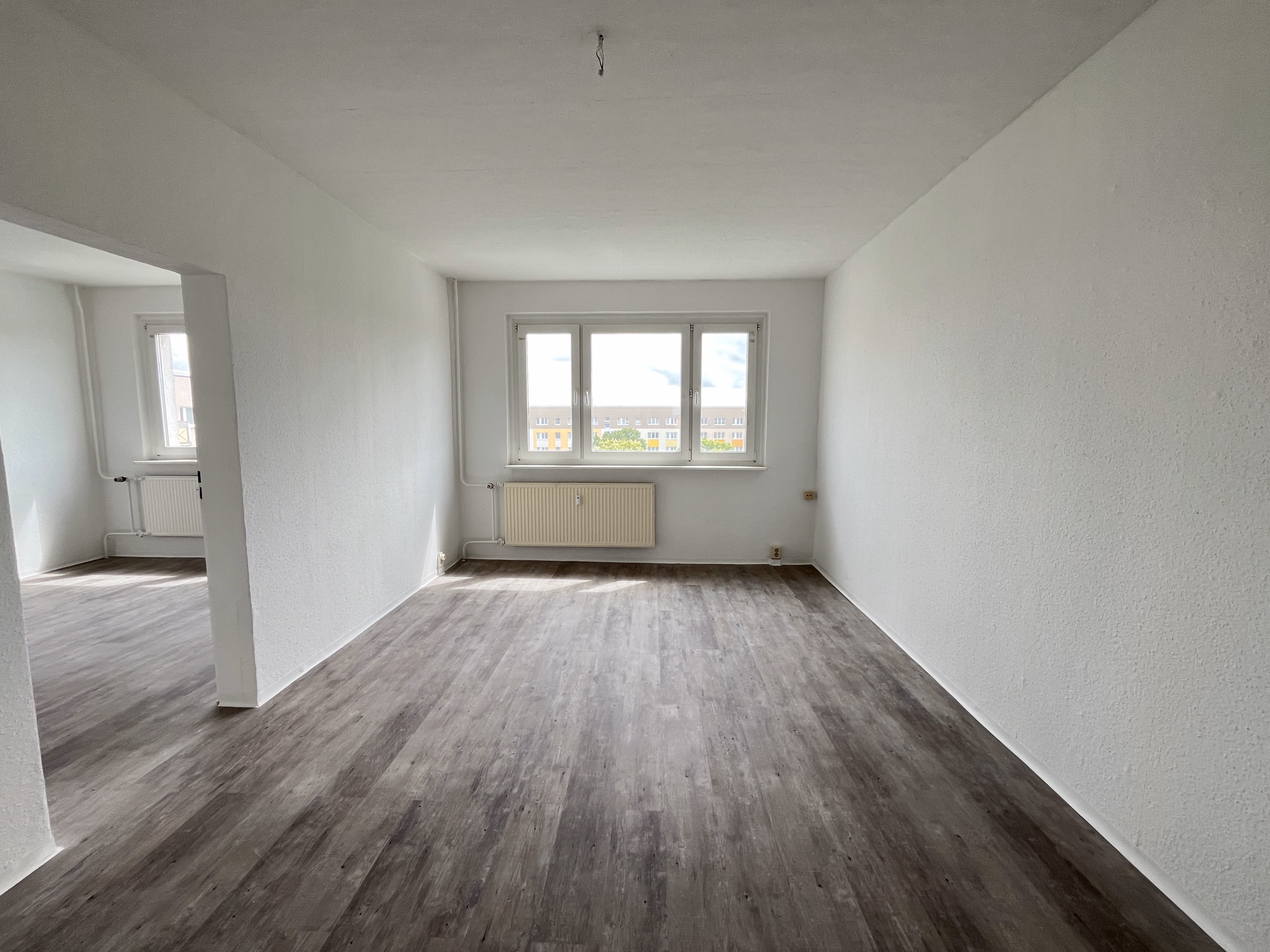 Licht. Luft. Aussicht. – Wohnung mit Tageslichtbad 11