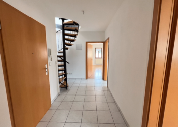 Wohnen auf zwei Ebenen – Maisonette mit flexibler Küchengestaltung, 09111 Chemnitz, Wohnung