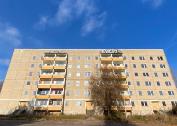 Wohnanlage mit erheblichem Entwicklungspotenzial in Altenburg, 04600 Altenburg, Mehrfamilienhaus