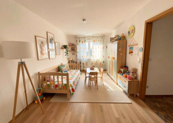 Großzügige Traumwohnung mit viel Platz in ruhiger Lage, 38820 Halberstadt, Wohnung