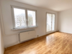 Gemütliche 3 Zimmerwohnung mit Balkon - Wohnzimmer