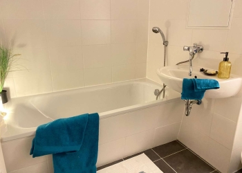 +++Sanierte Singlewohnung im Herzen von Markneukirchen+++, 08258 Markneukirchen, Wohnung