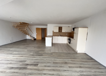 Wohnen auf zwei Ebenen – Maisonette mit EBK und zwei Bädern, 38820 Halberstadt, Wohnung