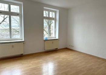 Wohnen im Grünen mit Balkon und Aufzug, 09131 Chemnitz, Wohnung