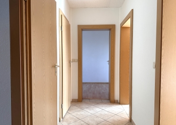 Helle Wohnung mit Balkon und Blick ins Grüne, 09131 Chemnitz, Wohnung