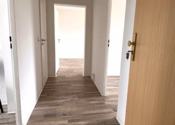 +++Neu saniert mit Tageslichtbad+++, 04849 Bad Düben, Etagenwohnung