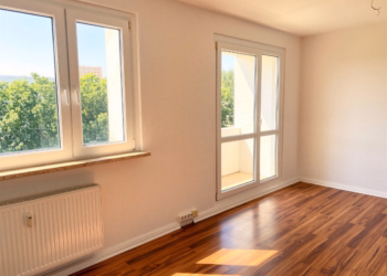*Helle Familienwohnung wartet auf Sie*, 06122 Halle (Saale), Wohnung