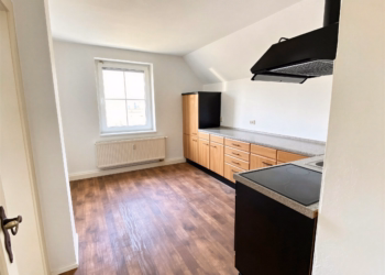 * Gemütliche 2 Zimmerwohnung mit EBK im Grünen *, 03149 Groß Schacksdorf, Wohnung