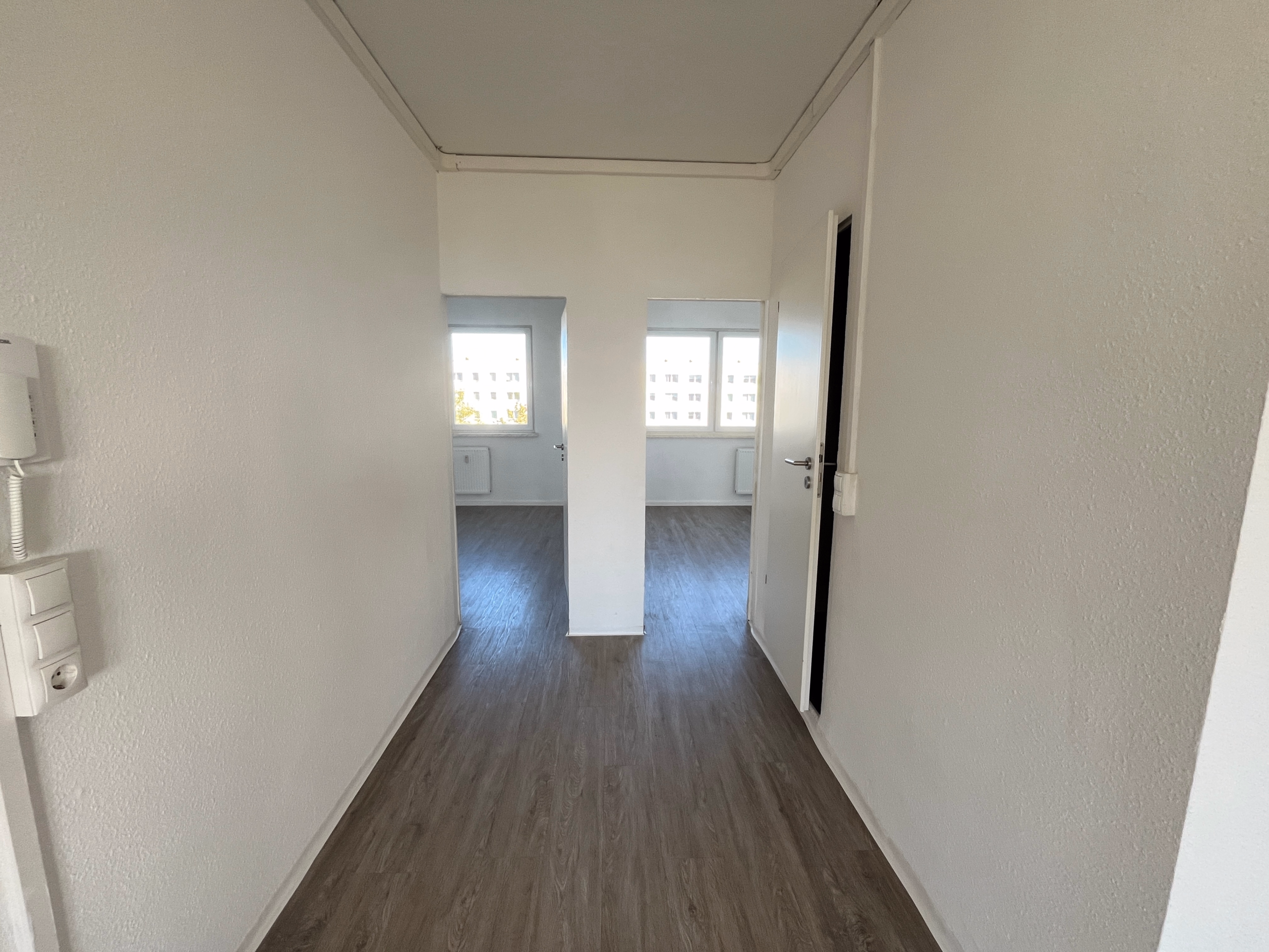 Großer Balkon, 2 Bäder - Traumwohnung sofort bezugsfertig 7