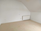 Wohnen im Grünen mit Balkon - Wohnzimmer