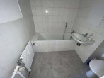 Gemütliches Nest mit Balkon - Badezimmer
