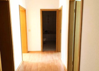 Zentrales Wohnen auf dem Brühl mit Balkon und Stellplatz, 09111 Chemnitz, Wohnung