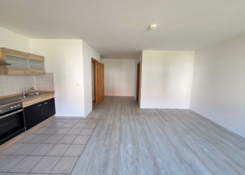 Einziehen & genießen: Erdgeschosswohnung mit Einbauküche, 38820 Halberstadt, Erdgeschosswohnung