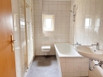 Gemütliches Zuhause im Grünen - Badezimmer