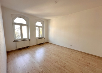 Urbanes Wohnen mit Balkon und Aufzug! In Uninähe!!, 09126 Chemnitz, Wohnung