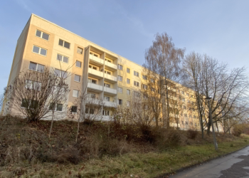 Genießen Sie den traumhaften Ausblick – 4 Raum Wohnung in optimaler Lage, 04614 Altenburg, Wohnung