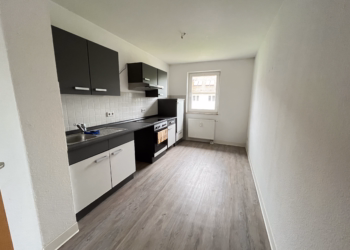 Viel Platz zum Wohlfühlen – Wohnung mit Balkon und EBK, 38820 Halberstadt, Wohnung
