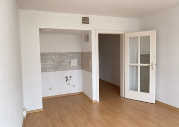 Azubis und Berufspendler aufgepasst – Gemütliche Singlewohnung, 09661 Hainichen, Wohnung