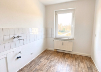 * Gemütliche 2- Zimmerwohnung *, 03149 Groß Schacksdorf, Wohnung