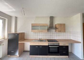 Wohlfühlwohnung in Halberstadt – inklusive Balkon und Einbauküche, 38820 Halberstadt, Wohnung